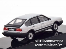 Автоминиатюра модели - VW Passat B2 1985 silver IXO