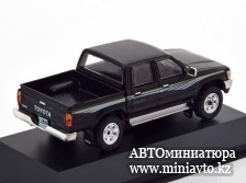 Автоминиатюра модели - Toyota Hilux SR5 1997 black Altaya 