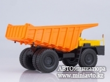 Автоминиатюра модели - БелАЗ-7525 самосвал-углевоз, желтый / оранжевый Наш Автопром