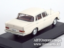 Автоминиатюра модели - Mercedes 200 D W110 1965 white Altaya