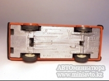 Автоминиатюра модели - РАФ 2203 краснокирпичный Саратов СССР