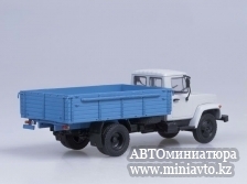 Автоминиатюра модели - ГАЗ–3307 (двигатель ЗМЗ-513) дерев. борт, серый/голубой Автоистория