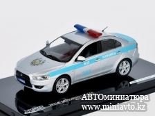 Автоминиатюра модели - Mitubishi Lancer Kazakhstan Police 2010 Серебряный / синий Vitesse