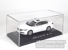 Автоминиатюра модели - Honda Accord White 1:43 China Promo Models
