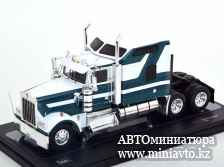 Автоминиатюра модели - Kenworth W900 Big Sleeper 1990 white/greenmetallic 1:43 Ixo trucks