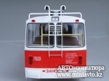 Автоминиатюра модели - ЗиУ-10 красный SSM