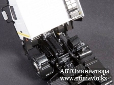 Автоминиатюра модели - МАЗ-5440 седельный тягач,белый Автоистория