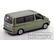 Автоминиатюра модели - VW Multivan T5 2003 lightgreen-metallic Minichamps