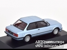 Автоминиатюра модели - BMW 3er E30 Saloon 1986 lightblue-metallic Maxichamps