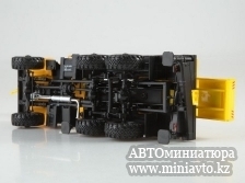 Автоминиатюра модели - Автокран КС-3574 (на шасси УРАЛ 4320) Автоистория 