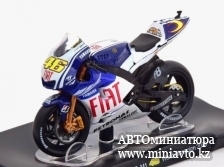 Автоминиатюра модели - Yamaha YZR-M1 No.46, Moto GP World Champion Rossi 2009 1:18 Altaya
