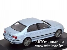 Автоминиатюра модели - BMW M5 E39 2003 silver/bluemetallic 1:43 Solido