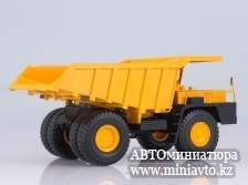 Автоминиатюра модели - БелАЗ-7548 карьерный-самосвал, желтый Наш Автопром