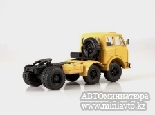 Автоминиатюра модели - МАЗ-520 седельный тягач Легендарные грузовики СССР MODIMIO