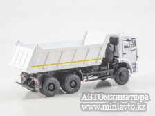 Автоминиатюра модели - KAMAЗ-6522 самосвал белый 1:43 ПАО КАМАЗ