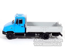 Автоминиатюра модели - ЗиЛ-5301 "Бычок", голубой/серый Автоистория