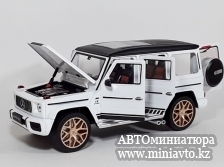 Автоминиатюра модели - Mercedes G63 AMG White 1:18 CPM junior series
