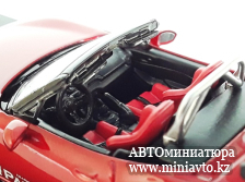 Автоминиатюра модели - Mazda MX-5 Roadster Red 1:64 Street Weapon
