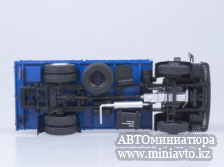 Автоминиатюра модели - МАЗ-5337 бортовой поздний серый/синий 1:43 Автоистория