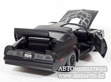 Автоминиатюра модели - Pontiac Firebird 1977  1:24 Jada Toys