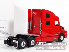 Автоминиатюра модели - VOLVO 770 Red 1:43 Eligor