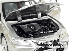 Автоминиатюра модели - Lexus ES 300 Silver 1:24 C.P.M.junior series