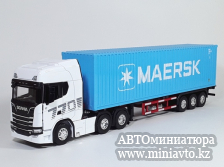 Автоминиатюра модели - Scania S770 6x4 White с п/п контейнер MAERSK 1:50 CPM