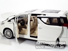 Автоминиатюра модели - Toyota Alphard White 1:24 CPM junior series