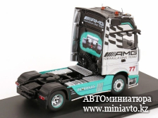 Автоминиатюра модели - Mercedes Actros MP4 AMG Petronas F1 Team 2012 1:43 Hachette trucks