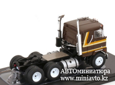 Автоминиатюра модели - Mack Series F 1977 brown/yellow  1:43 Ixo trucks 