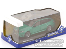 Автоминиатюра модели - BMW M5 G99 Touring 2024 greenmetallic 1:43 Solido