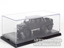 Автоминиатюра модели - Mercedes Benz G63 6 x 6 AMG черный 1:64 DCM