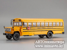 Автоминиатюра модели - GMC 6000 School Bus (1990), yellow IXO