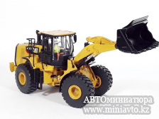 Автоминиатюра модели - CAT 966 Wheel Loader 1:50  Diecast Masters