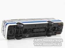 Автоминиатюра модели - ЛАЗ-699Р белый/синий 1:43 Наши Автобусы