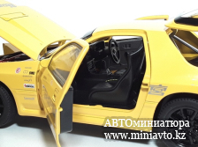 Автоминиатюра модели - Mazda RX7 1990  1:24 CPM junior series