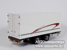 Автоминиатюра модели - VOLVO Central Axle Trailer White 1:43 MOTORART