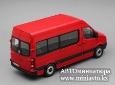 Автоминиатюра модели - VOLKSWAGEN Crafter Bus, red Cararama  1:24