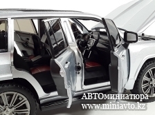 Автоминиатюра модели - Lexus LX600 Silver 1:24 CPM junior series