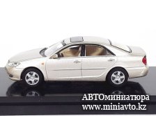 Автоминиатюра модели - Toyota Camry XV30 Gold  1:64 MODEL 1