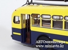 Автоминиатюра модели - Троллейбус  МТБ-82Д производства ЗиУ Ultra Models