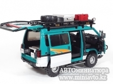 Автоминиатюра модели - Mitsubishi Delica 4X4 Star Wagon 1:24 CPM junior series