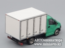 Автоминиатюра модели - ГАЗель NEXT A21R23 хлебный фургон, зеленый / серый Наш Автопром