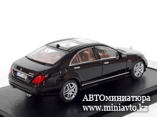 Автоминиатюра модели - Mercedes Benz S65L AMG W221 Black 1:64 Street Warrior