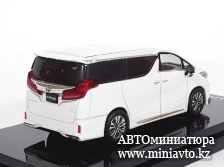 Автоминиатюра модели - Toyota Alphard White 1:64 HOBBY JAPAN