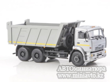 Автоминиатюра модели - КАМАЗ-6520 самосвал серый 1:43 ПАО КАМАЗ