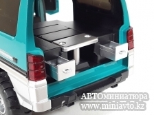 Автоминиатюра модели - Mitsubishi Delica 4X4 Star Wagon 1:24 CPM junior series