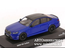 Автоминиатюра модели - BMW M5 G90  2025 bluemetallic 1:43 Solido