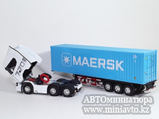 Автоминиатюра модели - Scania S770 6x4 White с п/п контейнер MAERSK 1:50 CPM