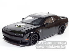 Автоминиатюра модели - Dodge Challenger R/T Scat Pack Widebody Black 1:18 CPM junior series